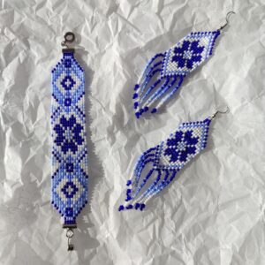 сережки,серьги,сережки з бісеру,купить серьги,купить сережки,серьги женские,купитьсережки жіночі,сережки женские купить,серьги из бисера,сережки ручної роботи,серьги украина,серьги украина купить,сережки українські,белые серьги,голубые серьги,серьги синие