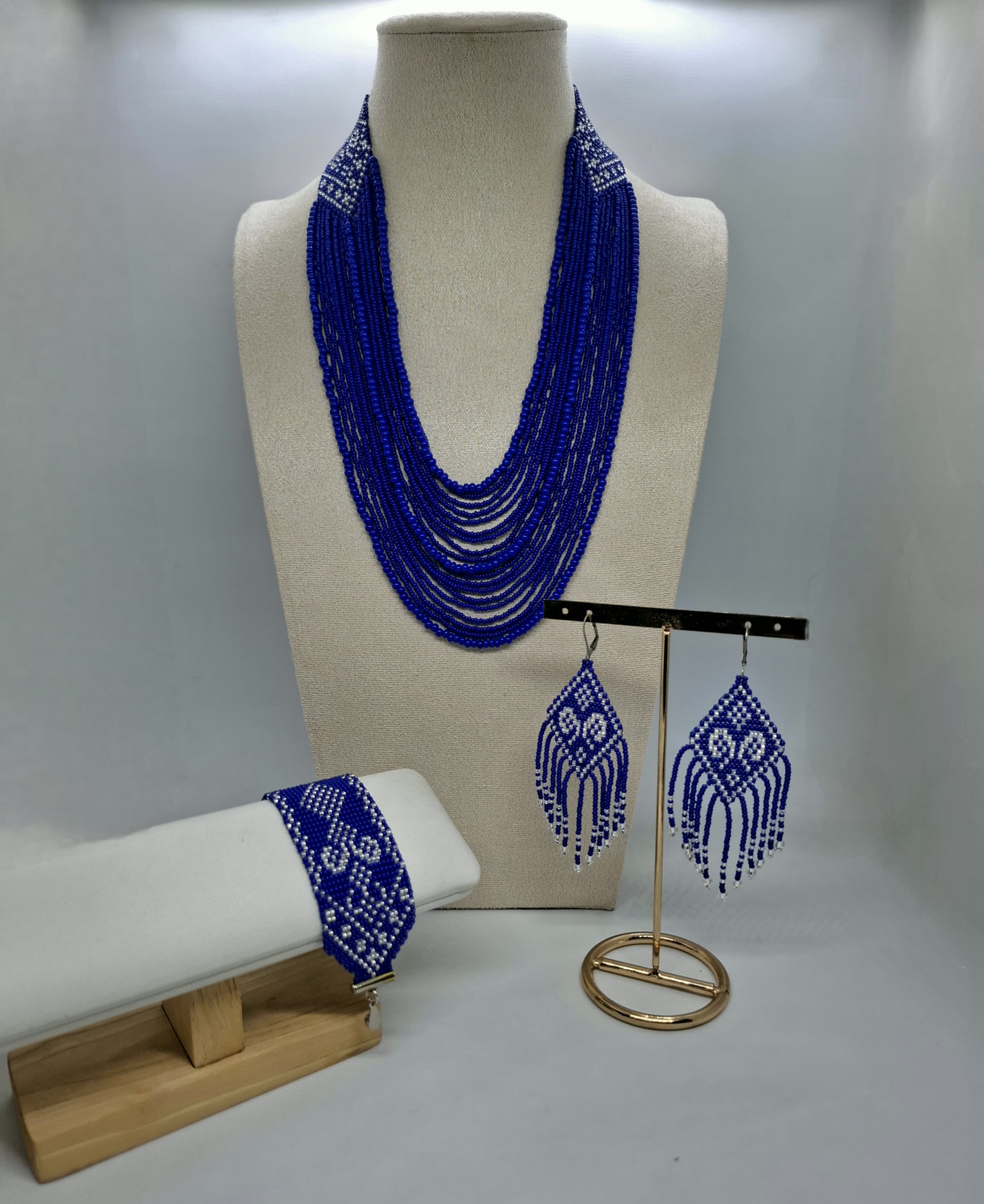 Синє намисто з бісеру “Літня ніч” 5