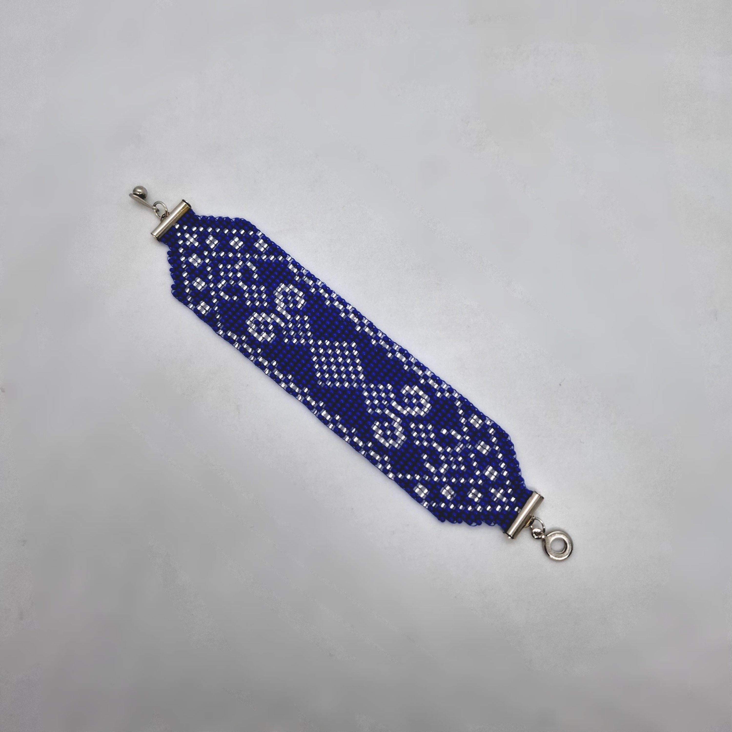 Синій браслет з бісеру “Літня ніч”