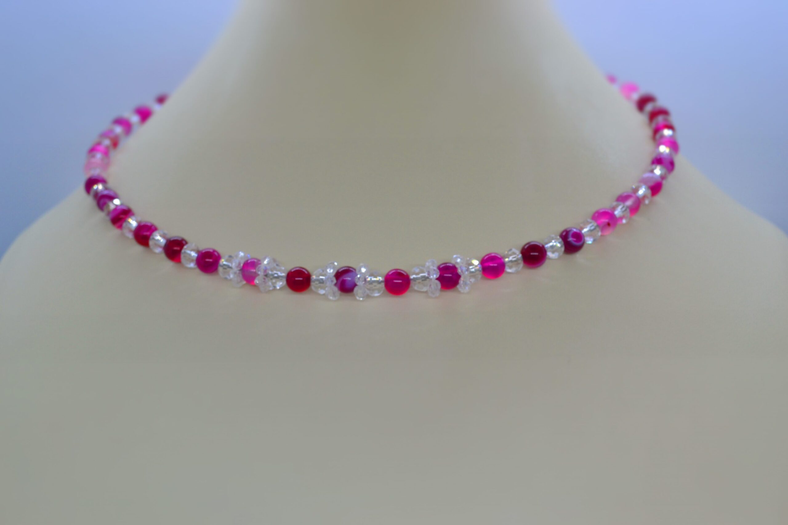 Рожевий чокер з агату та кристалів