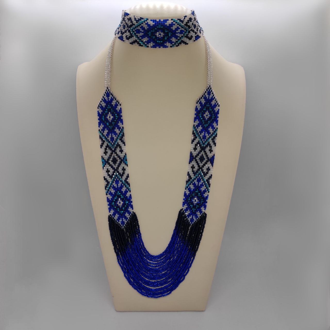Стрічковий гердан з орнаментом у синьому кольорі “Дана”