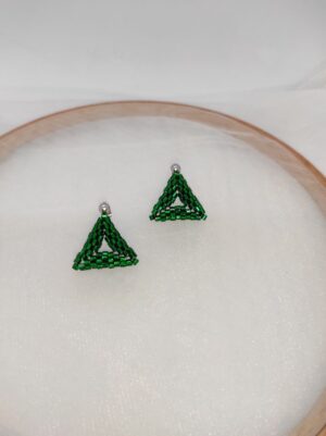 сережки,серьги,сережки з бісеру,купить серьги,купить сережки,серьги женские,купитьсережки жіночі,сережки женские купить,серьги из бисера,сережки ручної роботи,серьги украина,серьги украина купить,сережки українські,серьги зелені,трикутні сережки,треугольные сережки