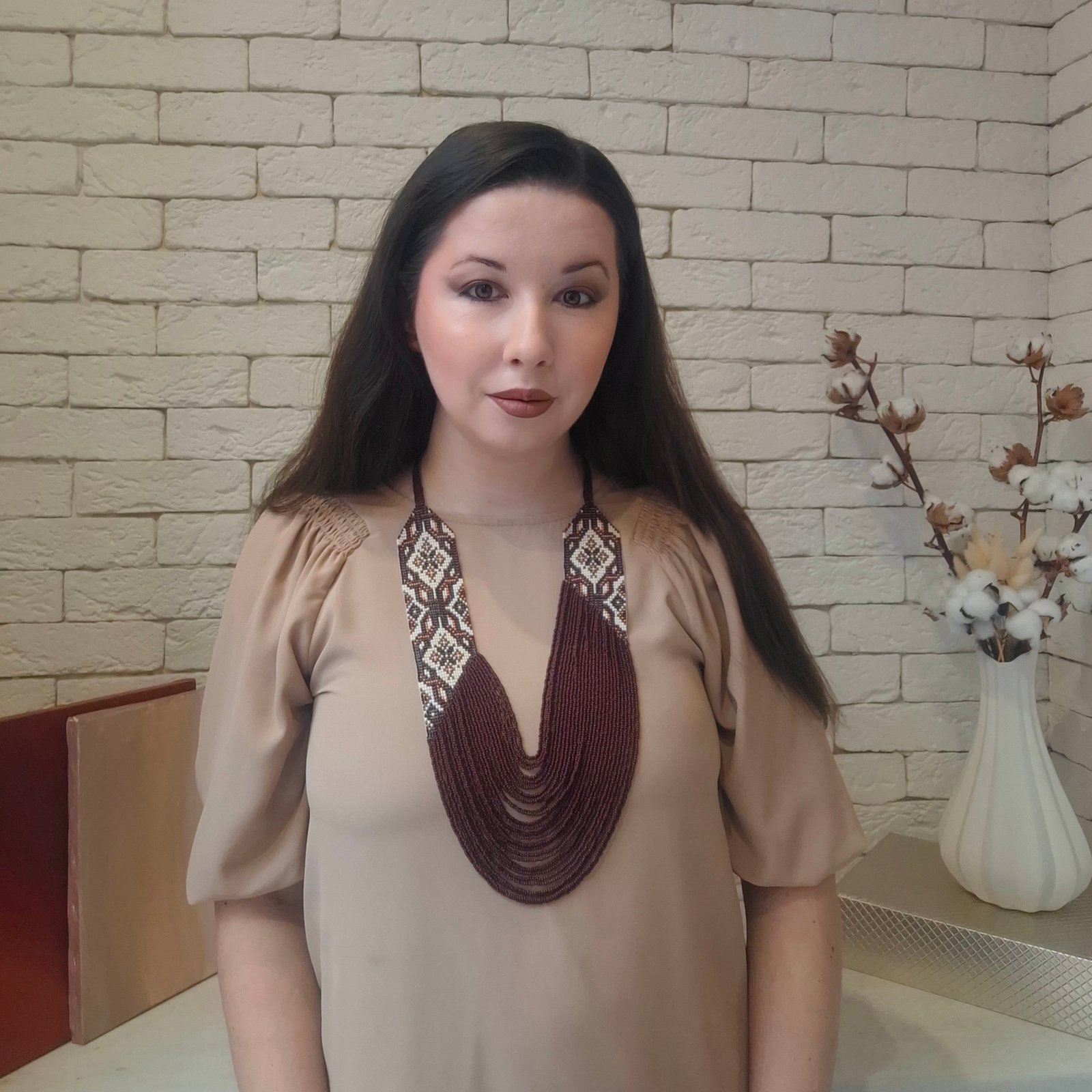 Коричневий гердан з низками бісеру “Лісова пісня” 5